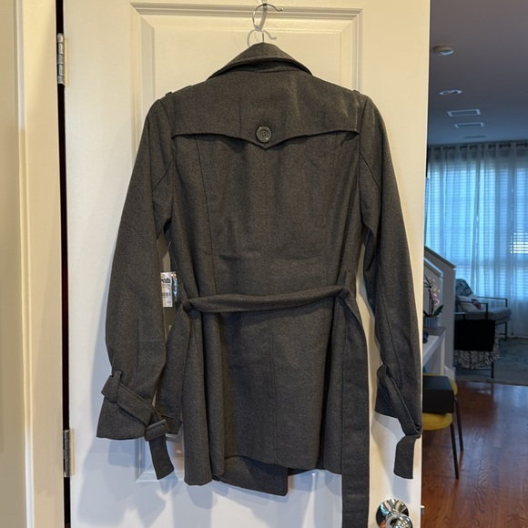 Gray coat - Picture 2 of 6